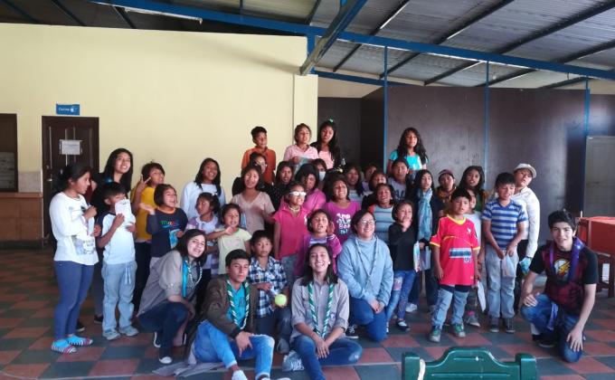 Pequeños Pies, Grandes Pasos