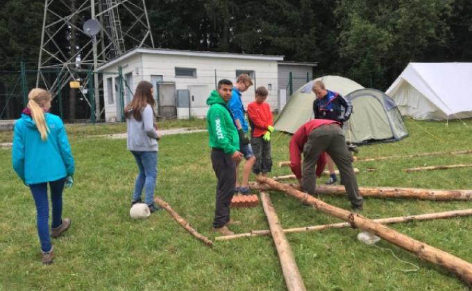 scouting for refugees