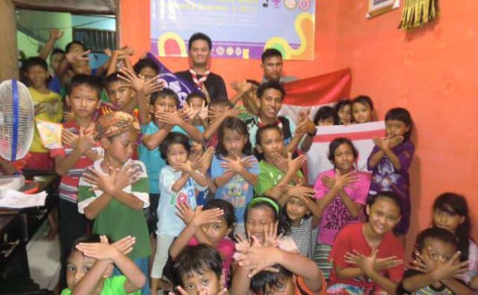 HADIAH PERDAMAIAN (Gift For Peace) Indonesia