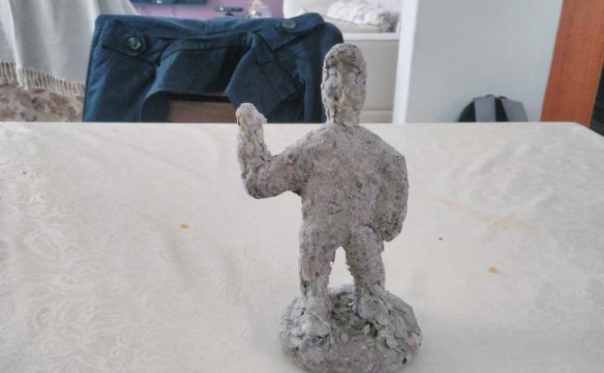 CAP '19 CCC : activity 10 / 10 : " MAKE MODEL FROM WASTE "