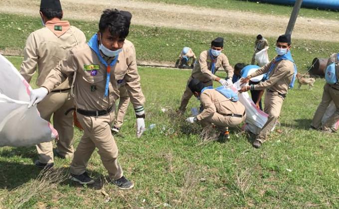 Cleaning Camp at Kumba Mela