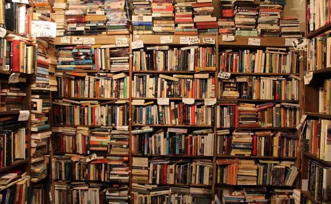 Books for Mosney Refuge Centre and Local Libraries 
