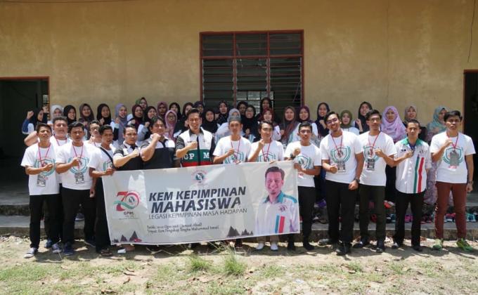 SAYALAH PEMIMPIN ANDA!!