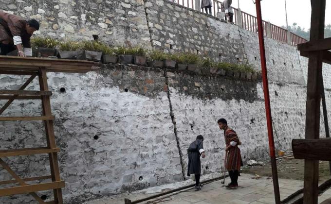 Together we can contribute