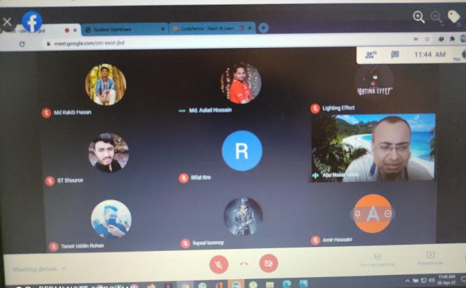 অনলাইন ক্রু মিটিং 