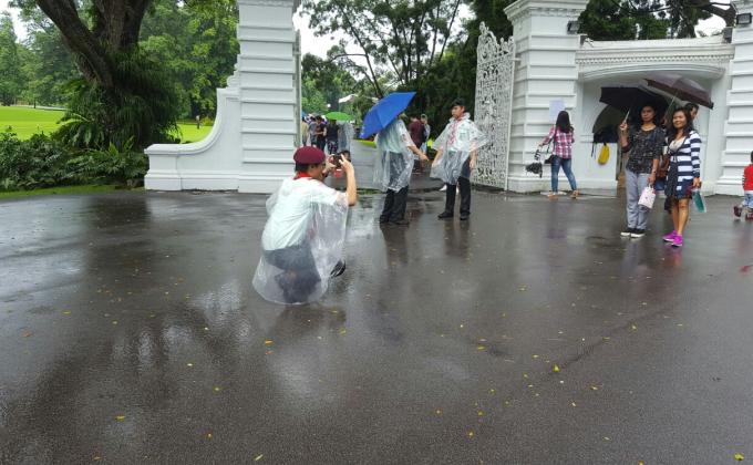 Istana Open House Hospitality Duties - Messenger of Peace