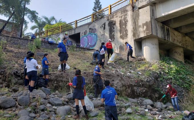 limpieza y reforestación de el río Cuautla