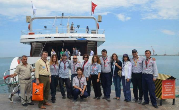 A TRADITIONAL CLEAN UP ON ATAKUM BEACH ON WED 2013.SAMSUN PROVINCE (TÜRKCE EK iLE)