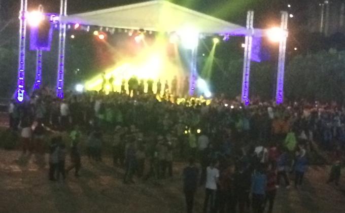 Crazy night and concert with scouters!