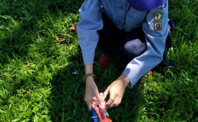 Pembersihan Dewan Masyarakat Batu Kawah