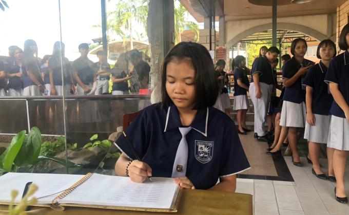พิธีลงนามถวายพระพร