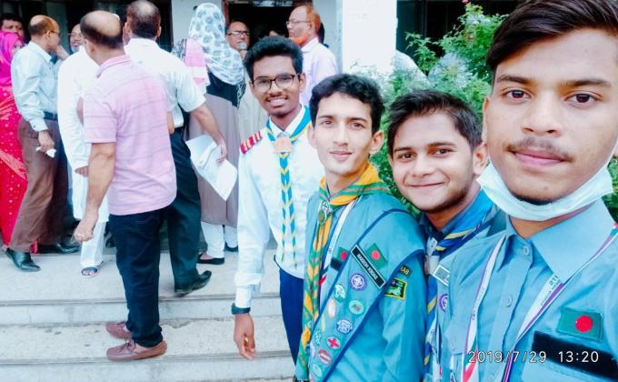 scouts of the world award voluntary service requirement