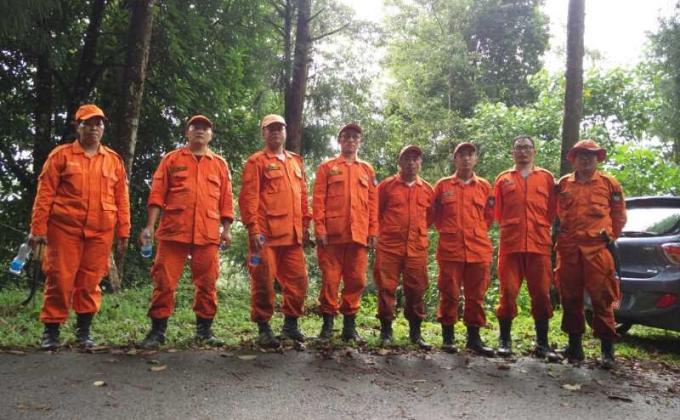 Helping to Comunity as Desups.