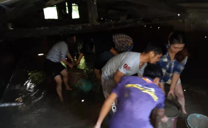 Water tank cleaning at the college
