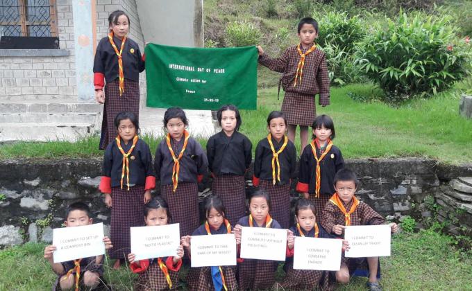 Cleaning campaign on peace day