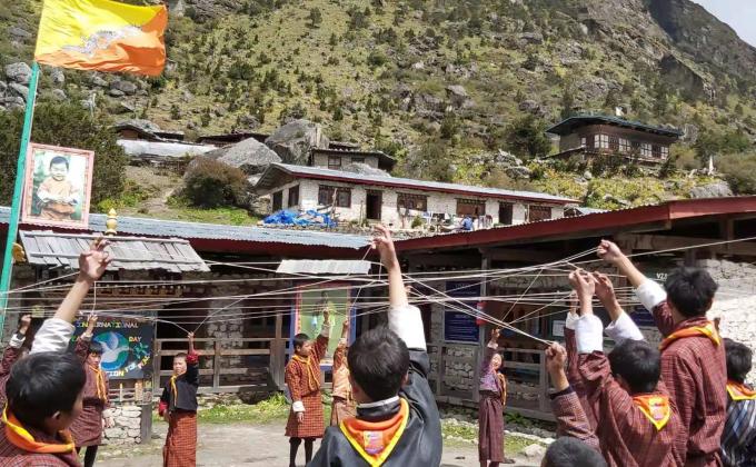 Peace pledge and meditation 