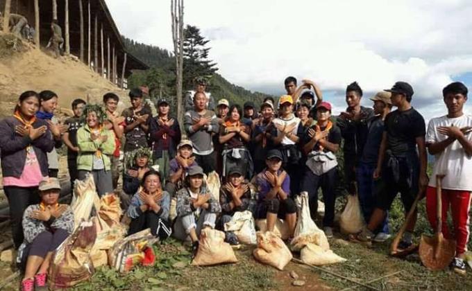 volunteer work at hoeding gyenpa at paro