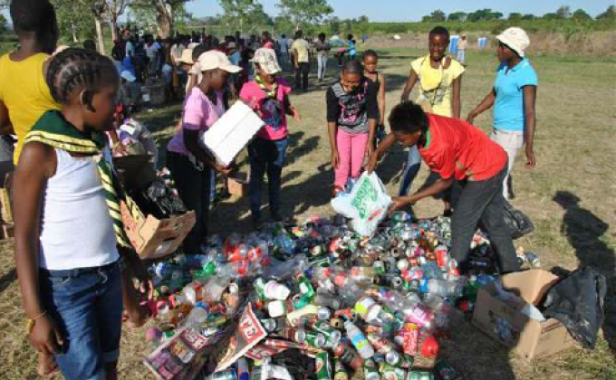 Resayklisha utawuphila imphilo lengcono/Recycle and you will live better: