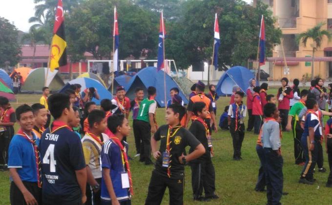 Perkhemahan di Sg Abong