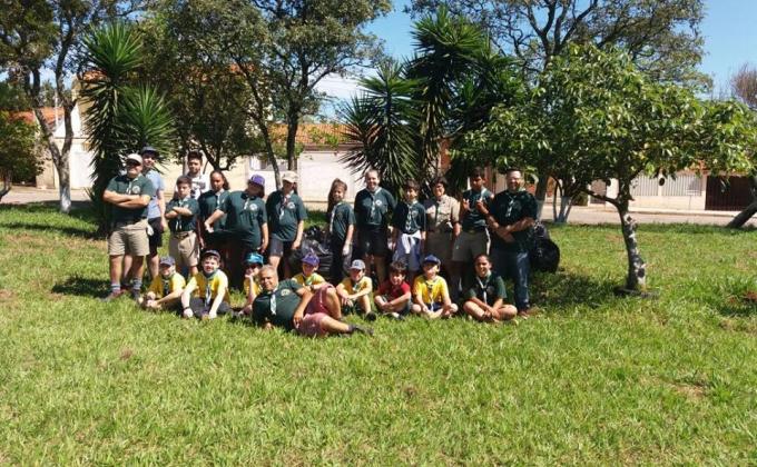 limpeza da Praça Padre Anchieta
