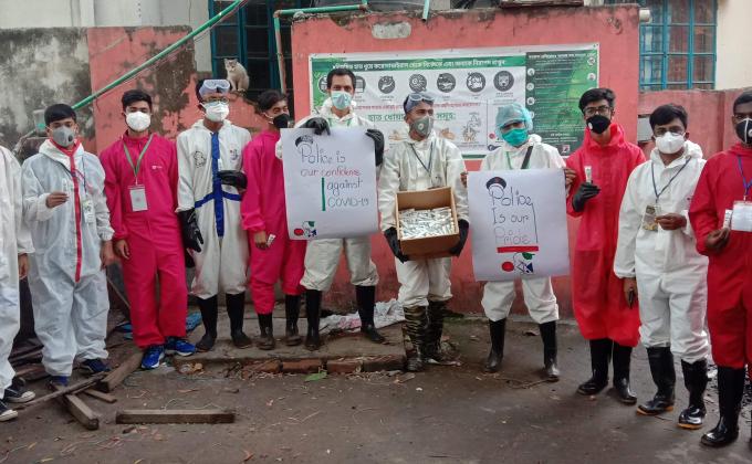 কভিড ১৯এ মাক্স ও হ্যান্ড স্যানিটেশন এর ব্যাবস্থা