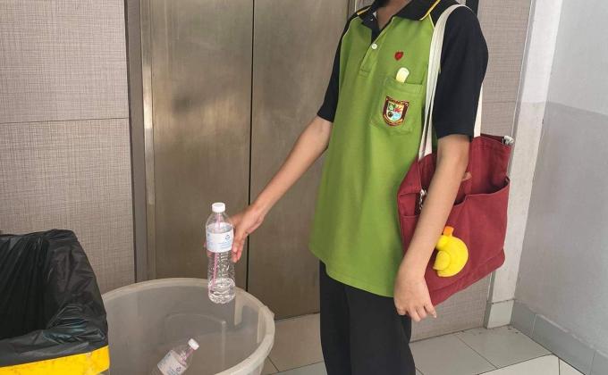 เก็บขยะ