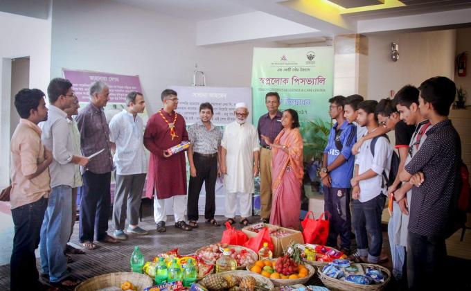 Sebabratee Help at Old Age Home