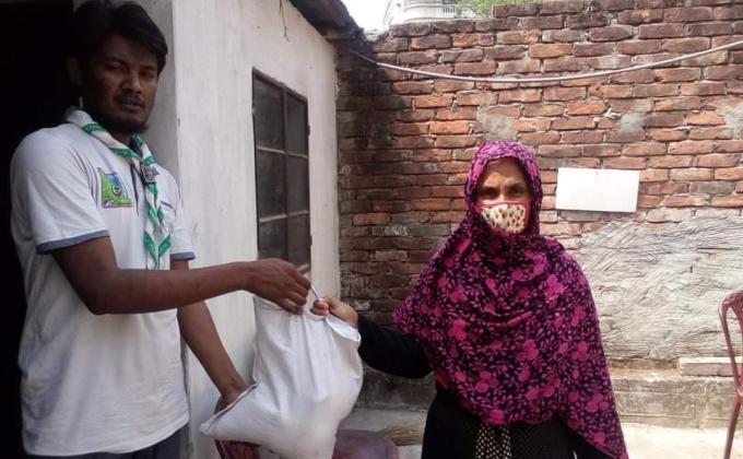 ত্রান সামগ্রী বিতরন ২০২০