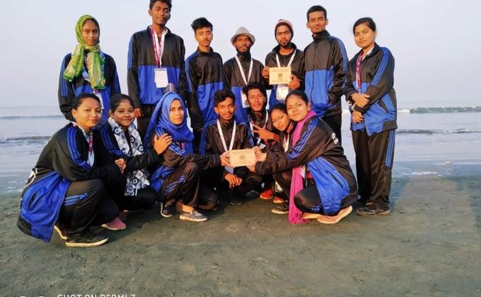 বিজয়ী দল( ভুরের পাখি) 