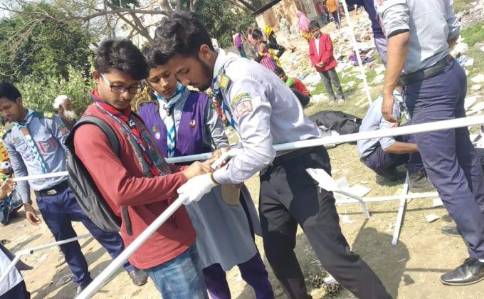 অগ্নিকাণ্ডের পর পূর্ণ বাসনের কাজ