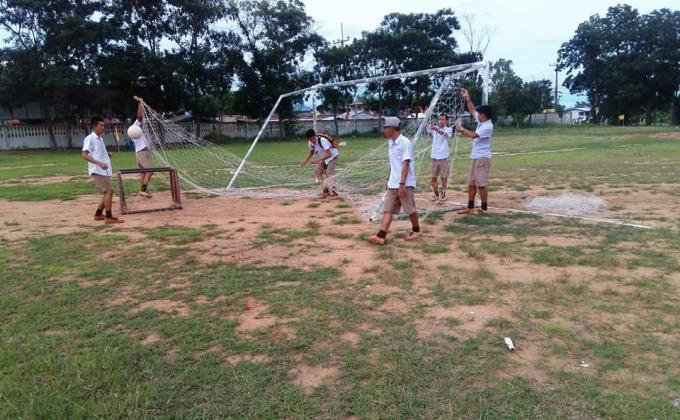ทำสนามฟุตบอล