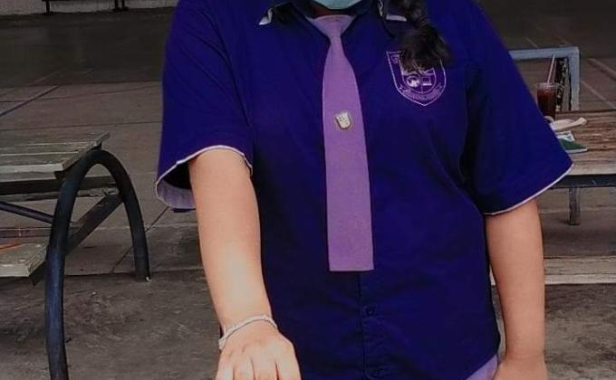 เก็บขยะไปทิ้ง