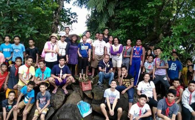 Mangrove planting for the better future 