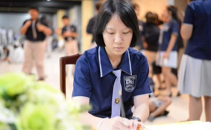 ลงนามถวายพระพรพระราชินีร.10