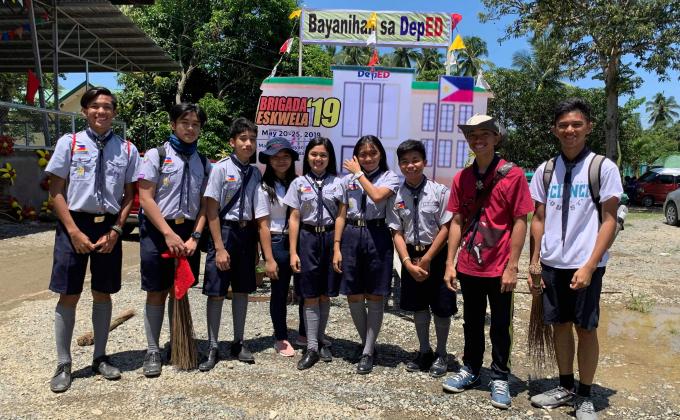 SCOUTS OF THE WORLD AWARD-Team 4 Rover Scouts