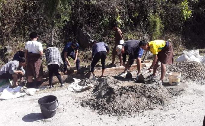 Volunteer work in school 