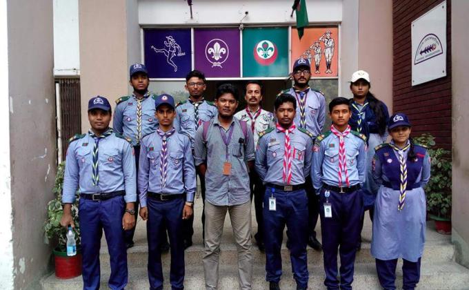 সড়কে সেবাদান 