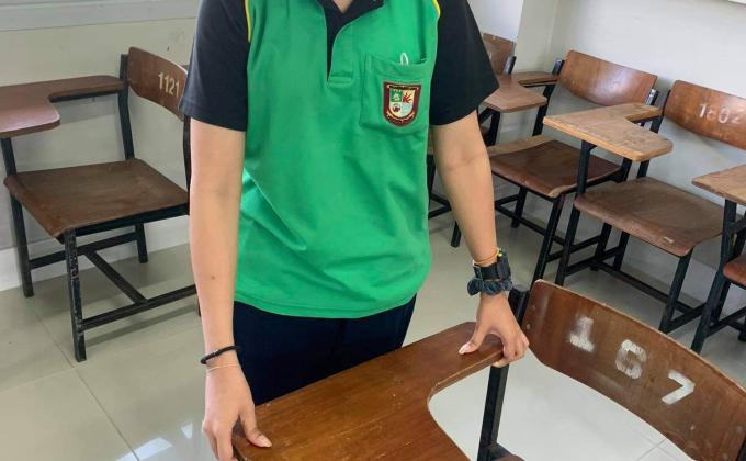 จัดโต๊ะเรียน