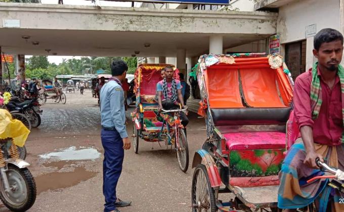 যাত্রী সেবা