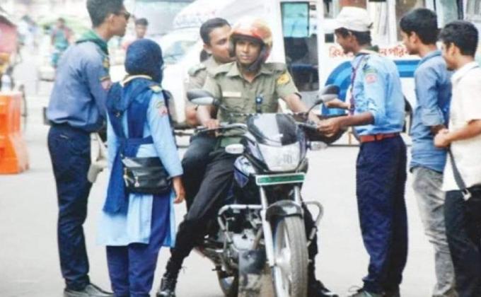 Hands for Safer Roads