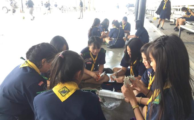 ทำพวงมาลา