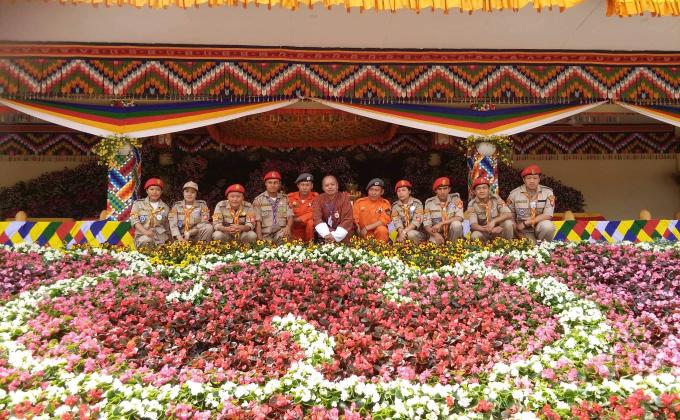 Community service during 4th Flower Exhibitions 