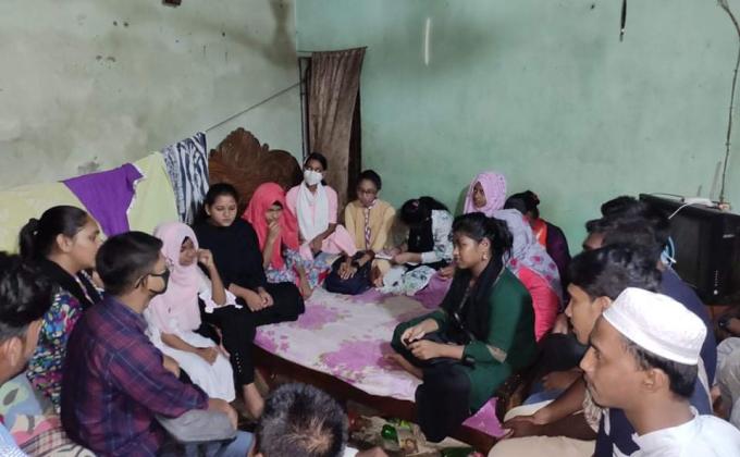 ক্রু মিটিং