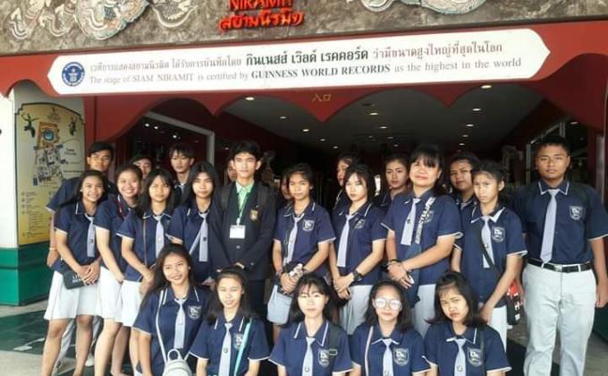 กิจกรรมชมการแสดงงานแลกเปลี่ยนศิลปะวัฒนธรรมไทย-จีนที่ยิ่งใหญ่