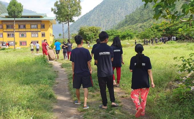 Clean And Happy Community.