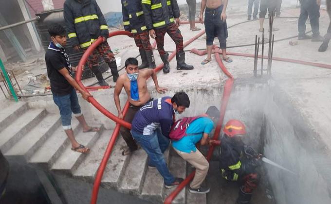 Providing assistance to the fire service in case of fire in Barabazar.