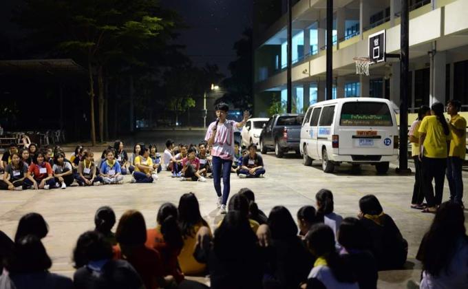 ร่วมกิจกรรมเข้าค่าย