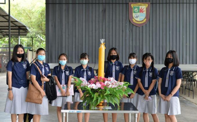 กิจกรรมแห่เทียนพรรษา