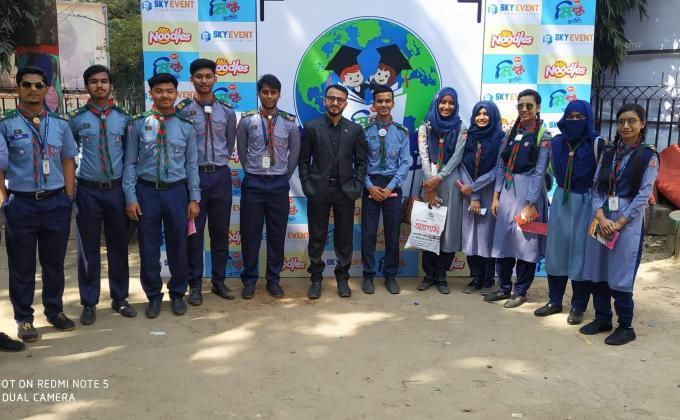 প্রাথমিক সমাপনী পরীক্ষায় এ+ প্রাপ্তদের সংবর্ধনা অনুষ্ঠানের দায়িত্বে থাকাকালীন সময়