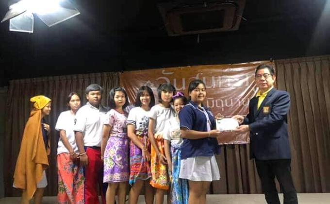 แสดงละครวันสุนทรภู่